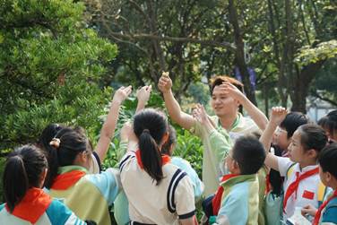 “酸咪咪”游戏